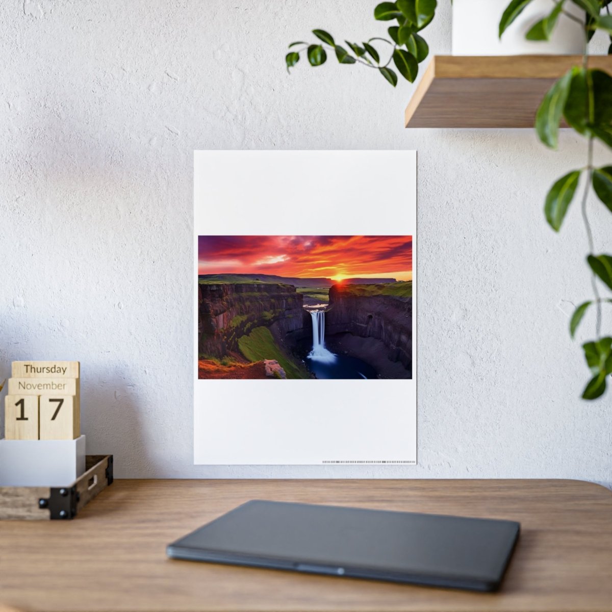 TEST Vibrant Landscape Gloss Poster - Sunset Waterfall Art Print (= Effet XXL Stickers= Poster à cller ?) - Art Cocoon