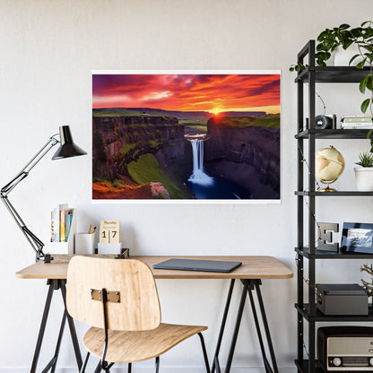 TEST Vibrant Landscape Gloss Poster - Sunset Waterfall Art Print (= Effet XXL Stickers= Poster à cller ?) - Art Cocoon